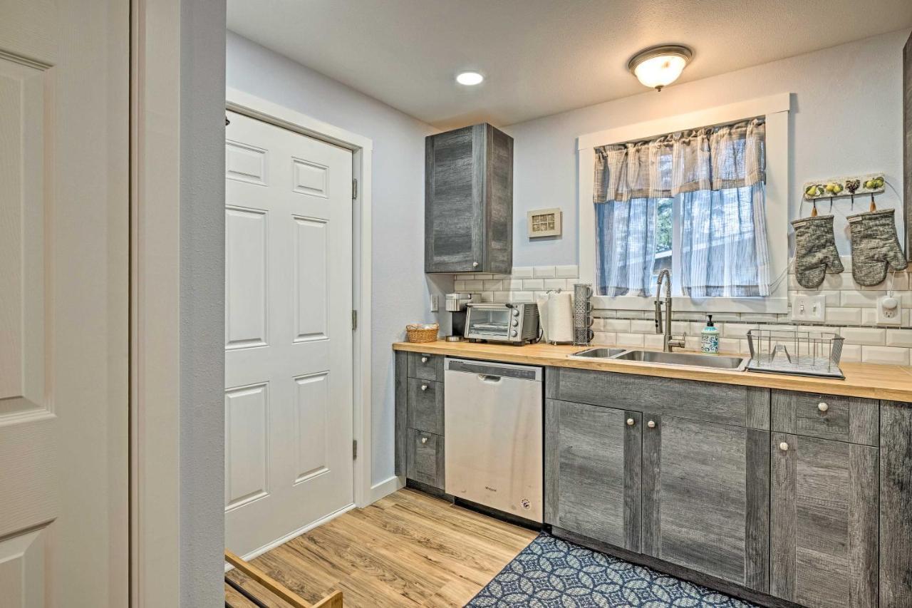 Duplex With Shared Yard - Near Long Beach! Екстериор снимка